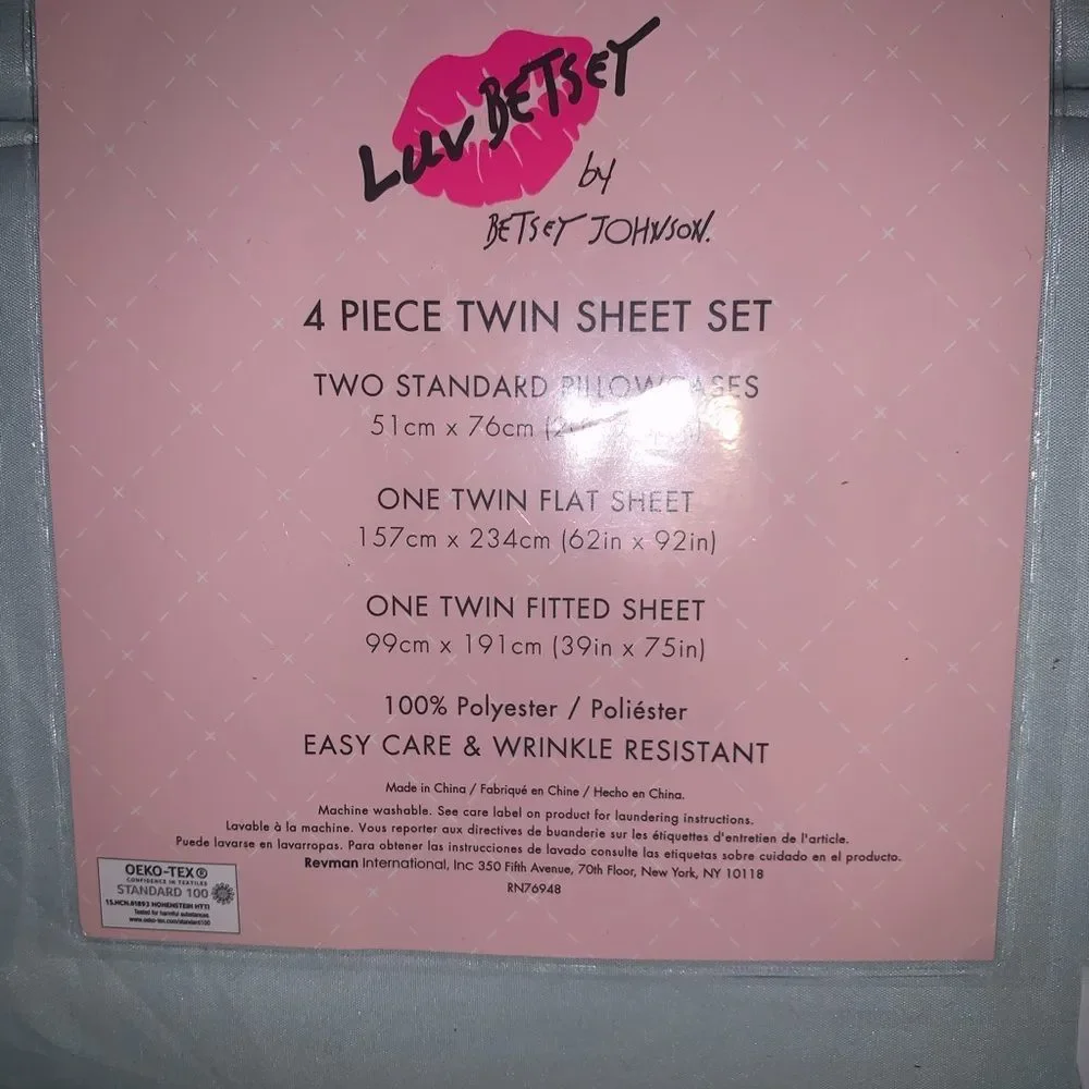 NWT Betsey Johnson Pastel Green Twin Sheets